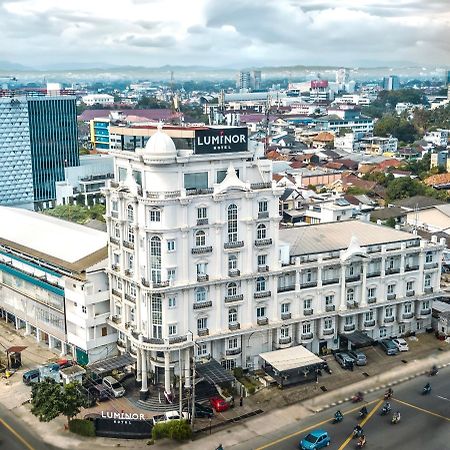 Luminor Hotel Palembang By Wh Free Massage 10 Minutes Εξωτερικό φωτογραφία