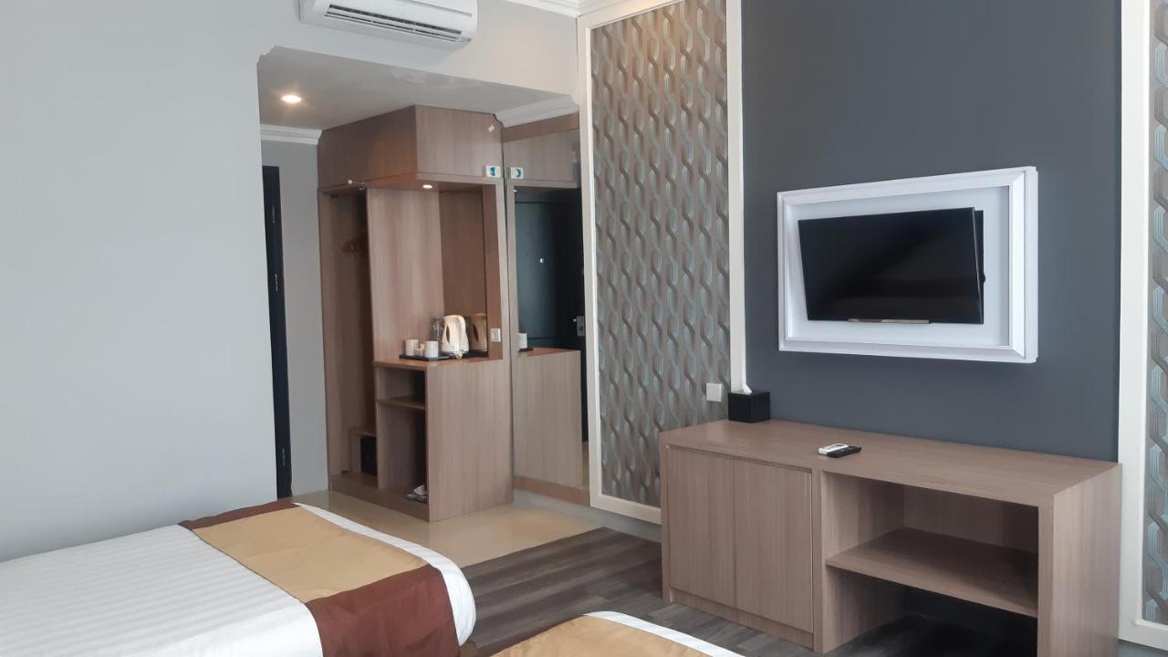 Luminor Hotel Palembang By Wh Free Massage 10 Minutes Εξωτερικό φωτογραφία