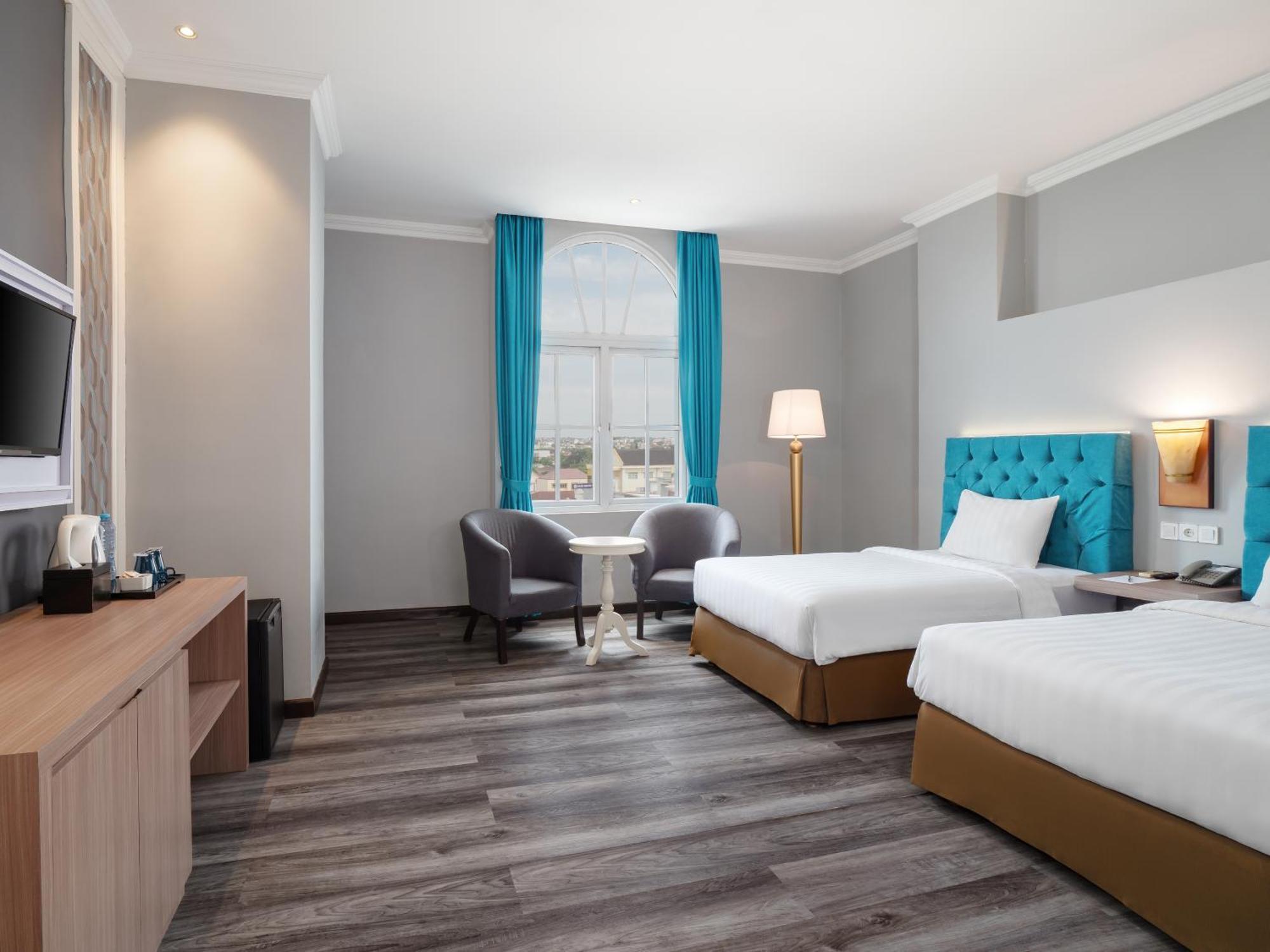 Luminor Hotel Palembang By Wh Free Massage 10 Minutes Εξωτερικό φωτογραφία